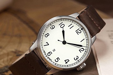 欧米茄表起雾了